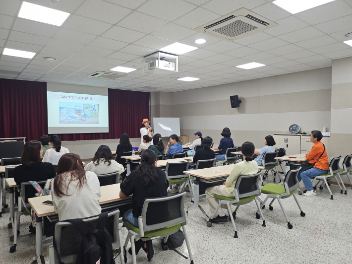 책을 통해 아이와 교감하는 독서의 참된 기쁨을 일깨워 준 시간이었다.