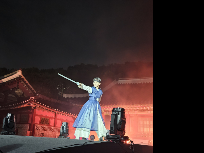 검무의 한 장면