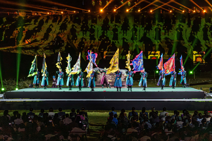 4일 저녁 연무대에서 열린 주제공연 '수원판타지-야조'