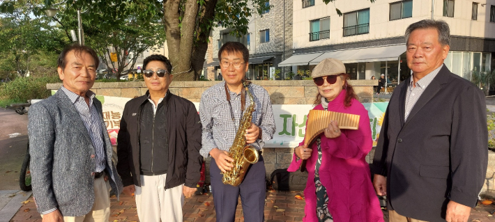 오늘 연주에 참가한 에버그린 앙상블 단원