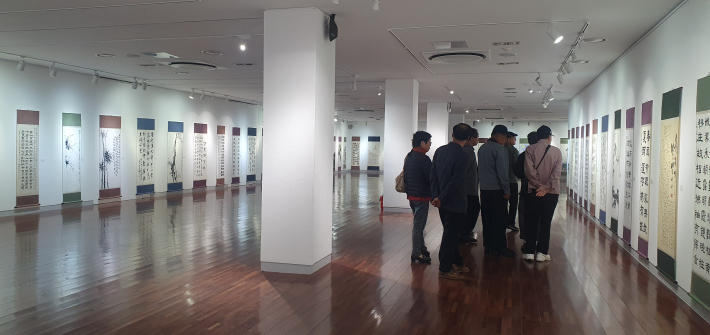 전시 전경 일부 모습