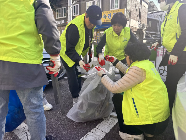 매탄1동 환경정비 모습