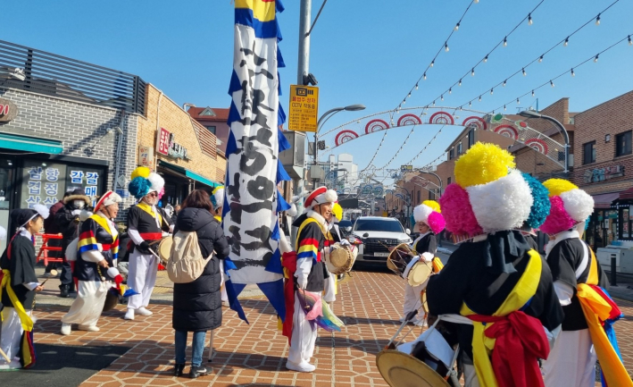 정월 대보름 거북시장 지신밟기(사진=홍혜영 단장)