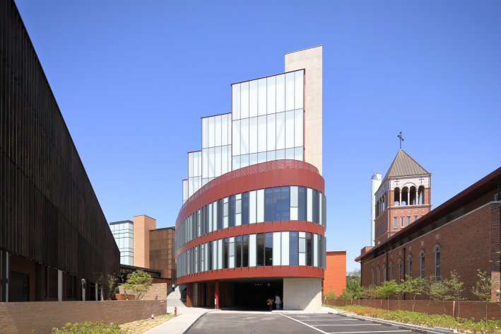 사진2) 2025 수원디자인대상을 받은 다니엘열방학교 전경.    