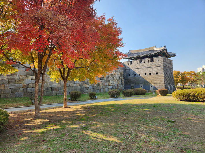 수원화성 북동포루 모습