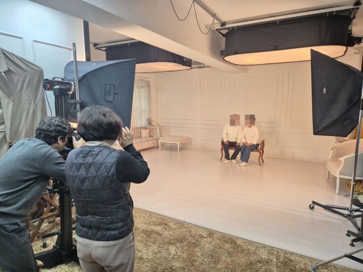 사진)팔달구보건소가 '추억담기 가족사랑 사진관'을 운영하고 있다    