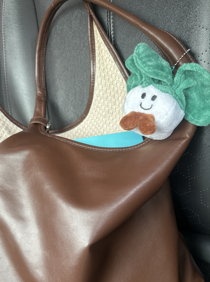 사전등록자 가운데 당첨된 배추 모양 채소 키 링