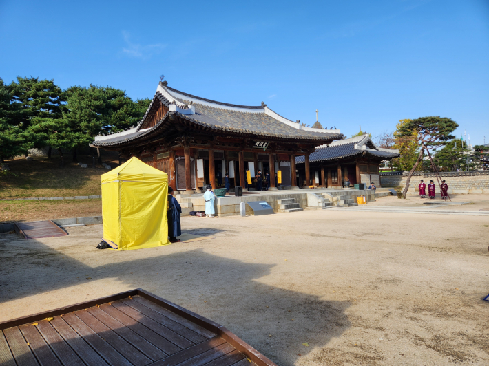 화령전 운한각 앞에서 열린 '제273주년 화령전 정조대왕(정조선황제) 탄신제향'