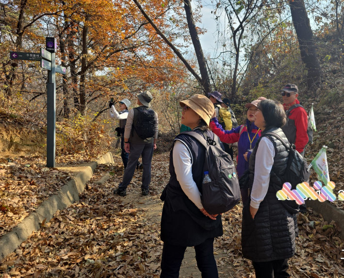 이쪽으로 쭉 가면 망치봉과 광교산이 나온다구요?