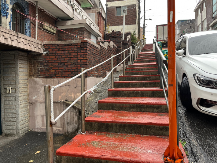 비탈길 안전난간 정비