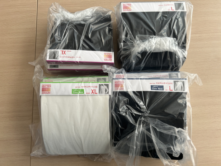 상의 120벌과 하의 120벌로 총 240벌의 히트텍이 준비 되었다.