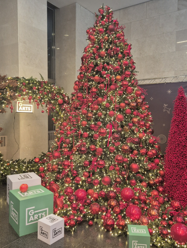 연말 분위기가 가득한 경기아트센터에서 내년 공연도 함께하기를!