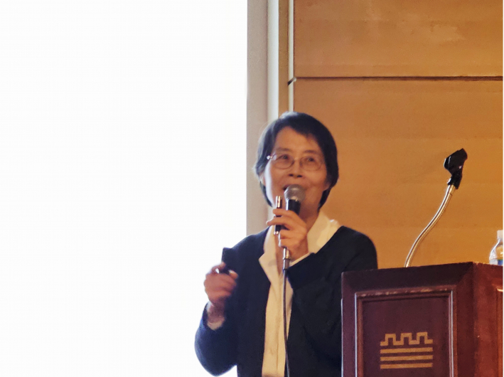 가회 고문서연구소 제송희 연구원의 강연모습