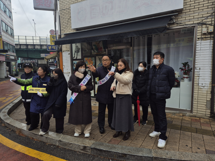 지난 12월 11일, 교통 캠페인 실시한 모습