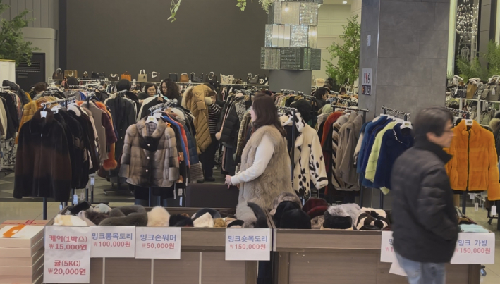 희망나눔 자선바자회 판매 부스 전경