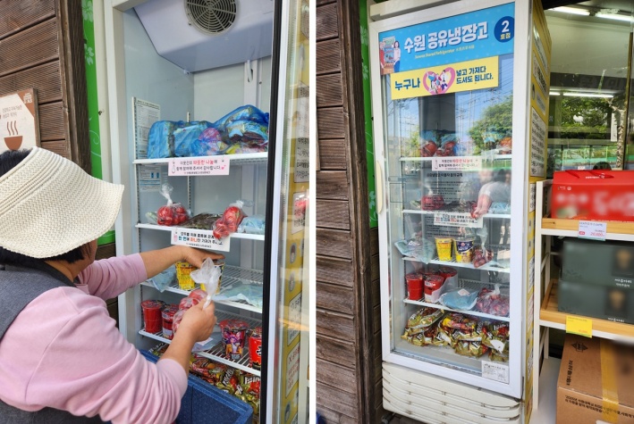공유냉장고 앞에서 식품을 들고 환하게 웃는 매탄동 장용옥 통장. 이웃을 위한 나눔이 일상이 된 모습을 보여준다.
