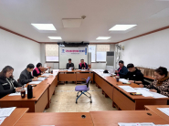 아동·청소년의 건강한 성장과 꿈을 응원하고 있는 모습