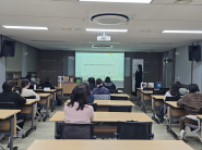 진지한 수업광경