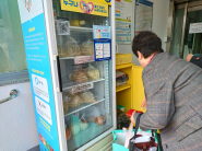 구운동 지역사회보장협의체위원과 함께하는 공유냉장고 나눔사업