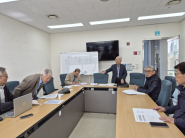 강의 인사하는 조성국 시인