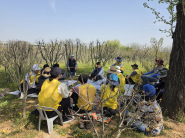 박형순 박사의 이야기에 집중하고 있는 나무 의사들