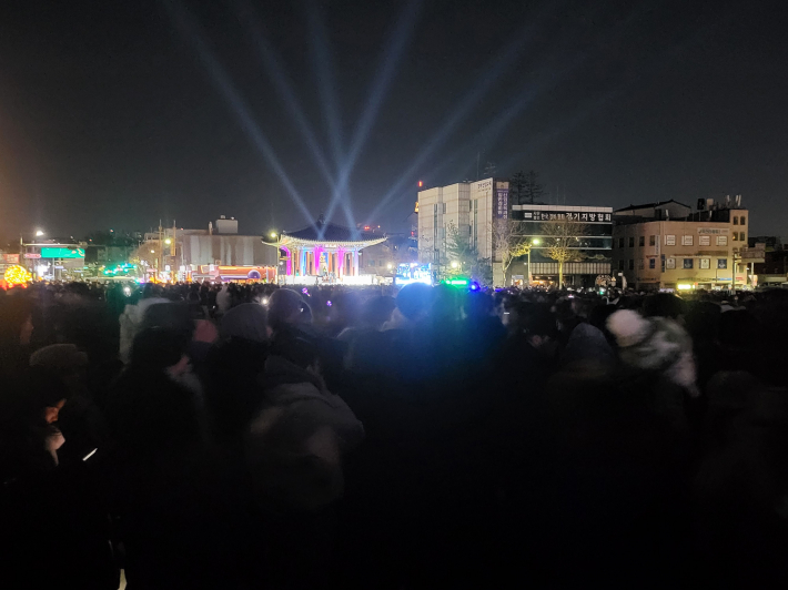 2026년 붉은 말의 해, 올 한해 모두에게 희망이 가득하길 빌어 