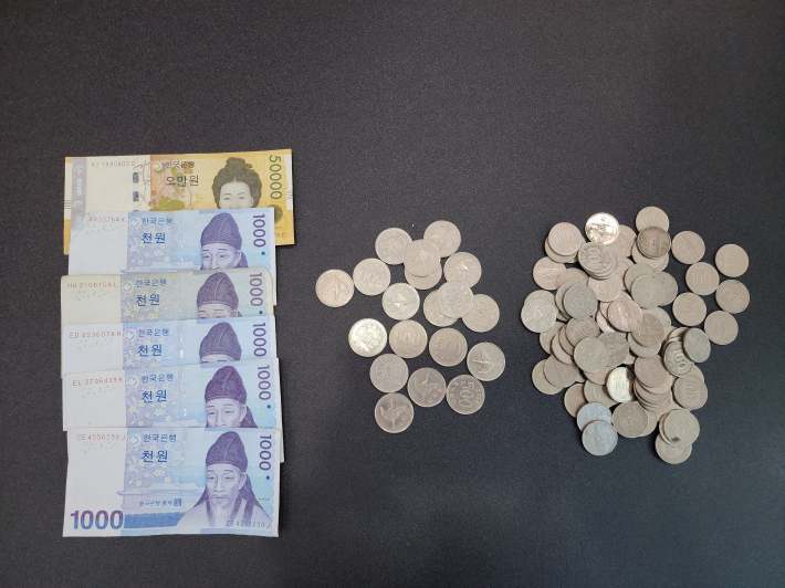 금호초등학교 3학년 10반 학생들의 기부