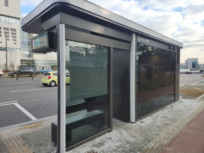 새롭게 바뀐 권선경찰서,권선구청입구 버스정류장