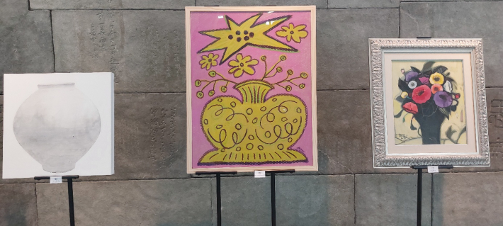 좌로부터 이동숙 <품다>, 김영조 <무제>, 신현옥 <인연>