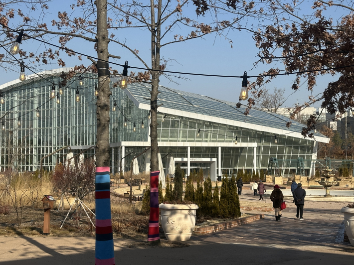 연주회가 진행될 일월수목원 내 전시온실
