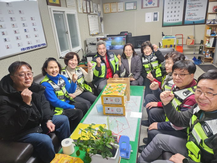 화서2동장, 자율방범대 격려방문