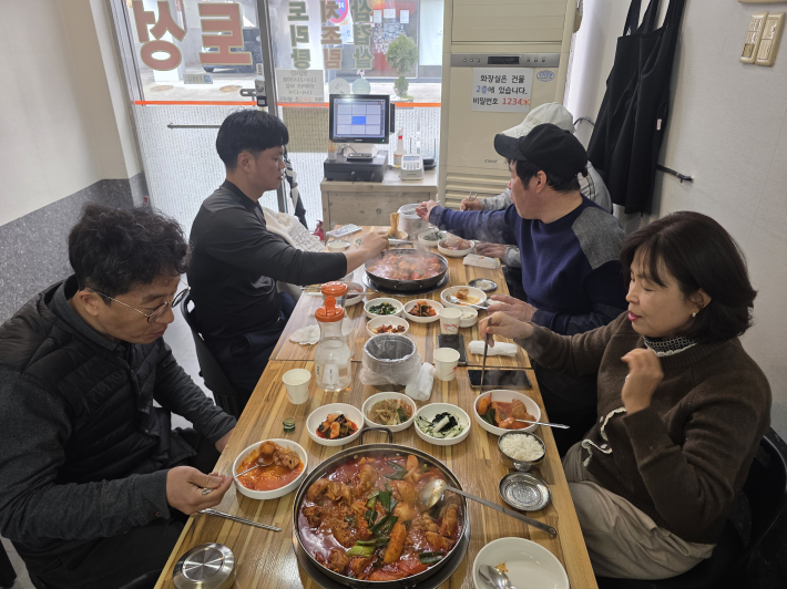 매교동 환경관리원 간담회 현장