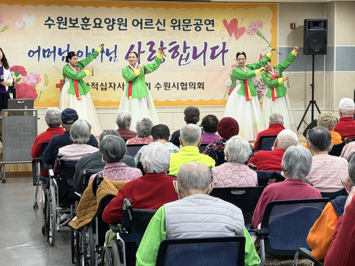 다채로운 공연활동