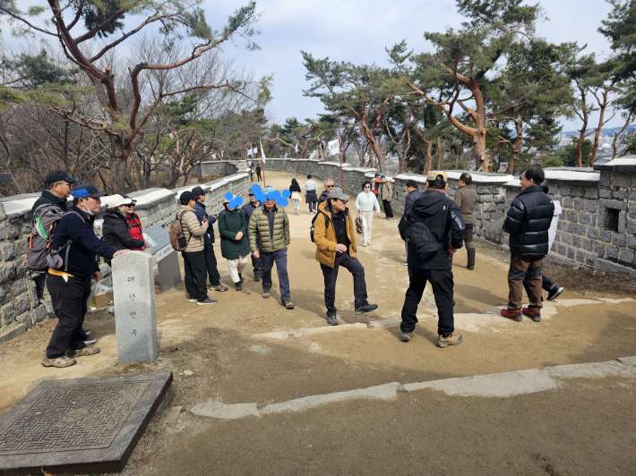 삼일절이라 더 많은 분들이 찾았다