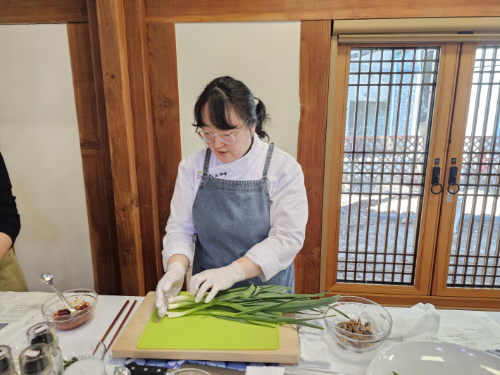 풋마늘은 3센티 정도로 가지런히 자른다