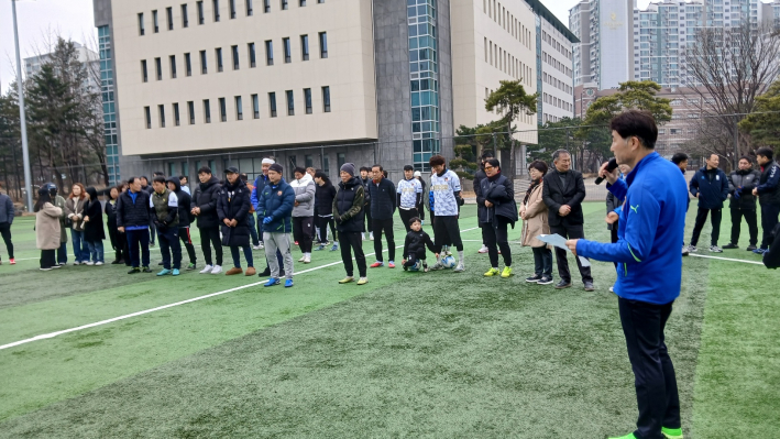 안전기원제를 진행하는 장면