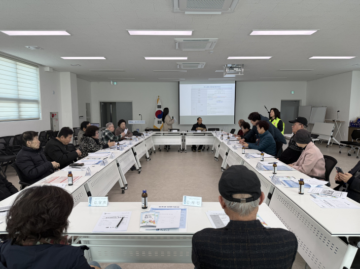 권선구, 경로당 찾아가는 무상교통(버스비) 교육 진행