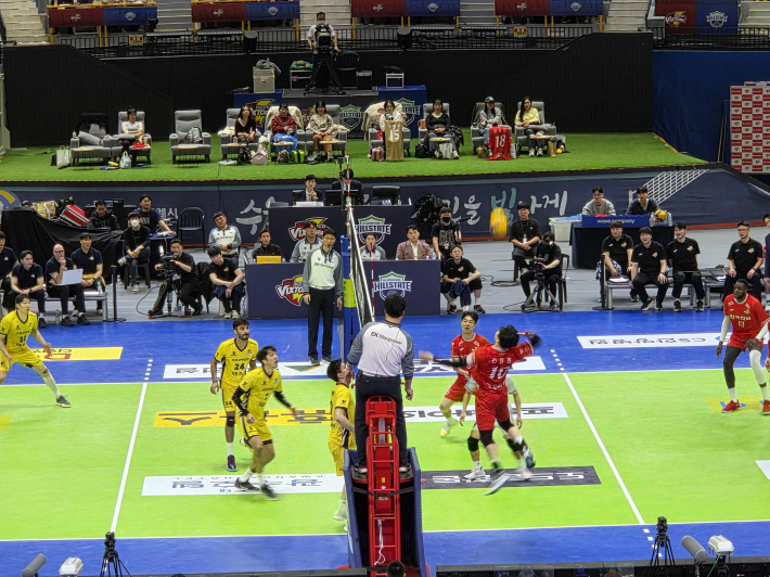 한국전력, 강한 스파이크 공격