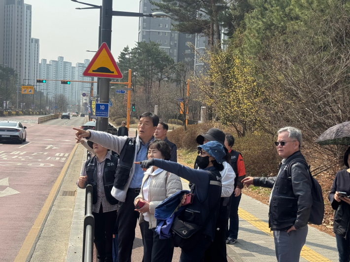 마을톡파원 마을 순찰 현장