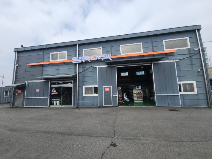 땡큐마켓 수원권선점 매장 외관 전경