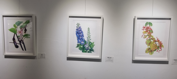 허혜정 작가의 가지-델피니움-가막살나무