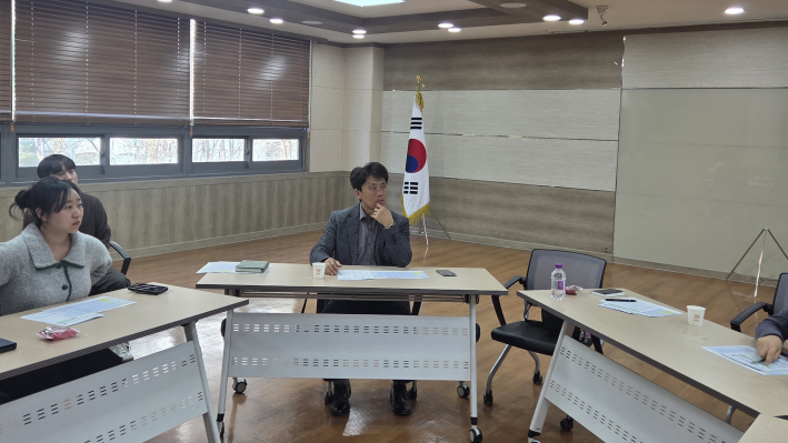 손바닥정원단 이범석 단장 모습