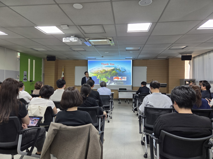 강연 후 이어진 질의응답