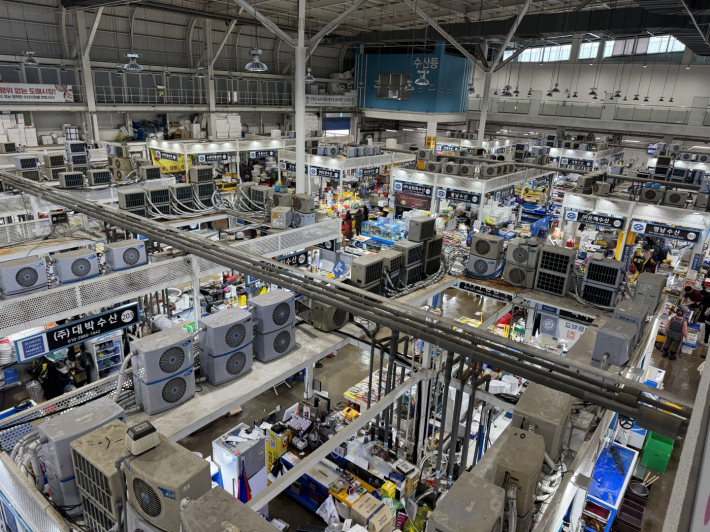 사진)수원시농수산물도매시장 수산동 전경    