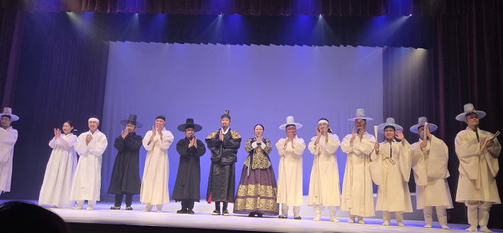 공연이 끝난뒤 커튼콜