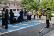 조원2동 행정복지센터에서 공공기관 합동 소방훈련을 진행하고 있다.