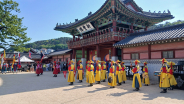 장용영 부대 수위의식 장면