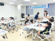 「인도래 아동돌봄교실」감정 목걸이 만들기 수업