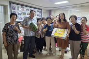 과일 전달 사진