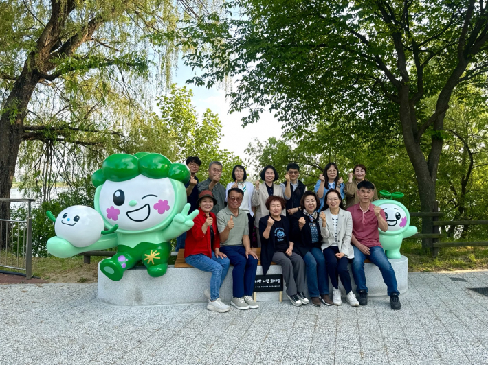 화서랑 포토존 준공식